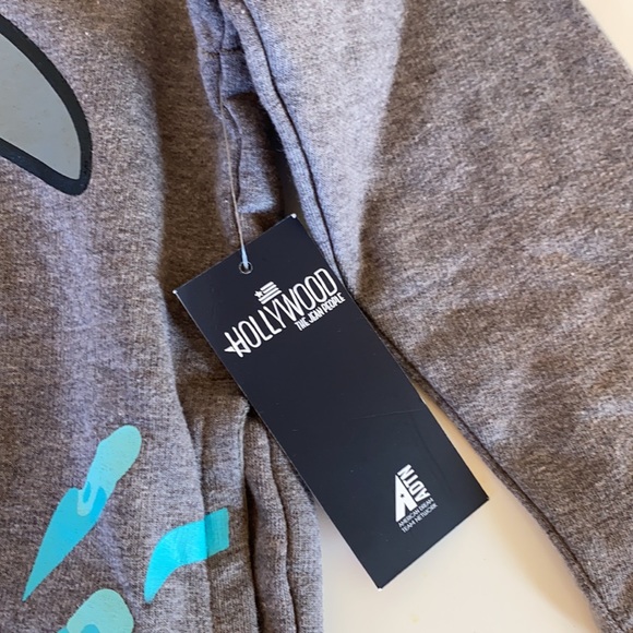 SHARK sweatshirt.  BRAND NEW. - Picture 2 of 9